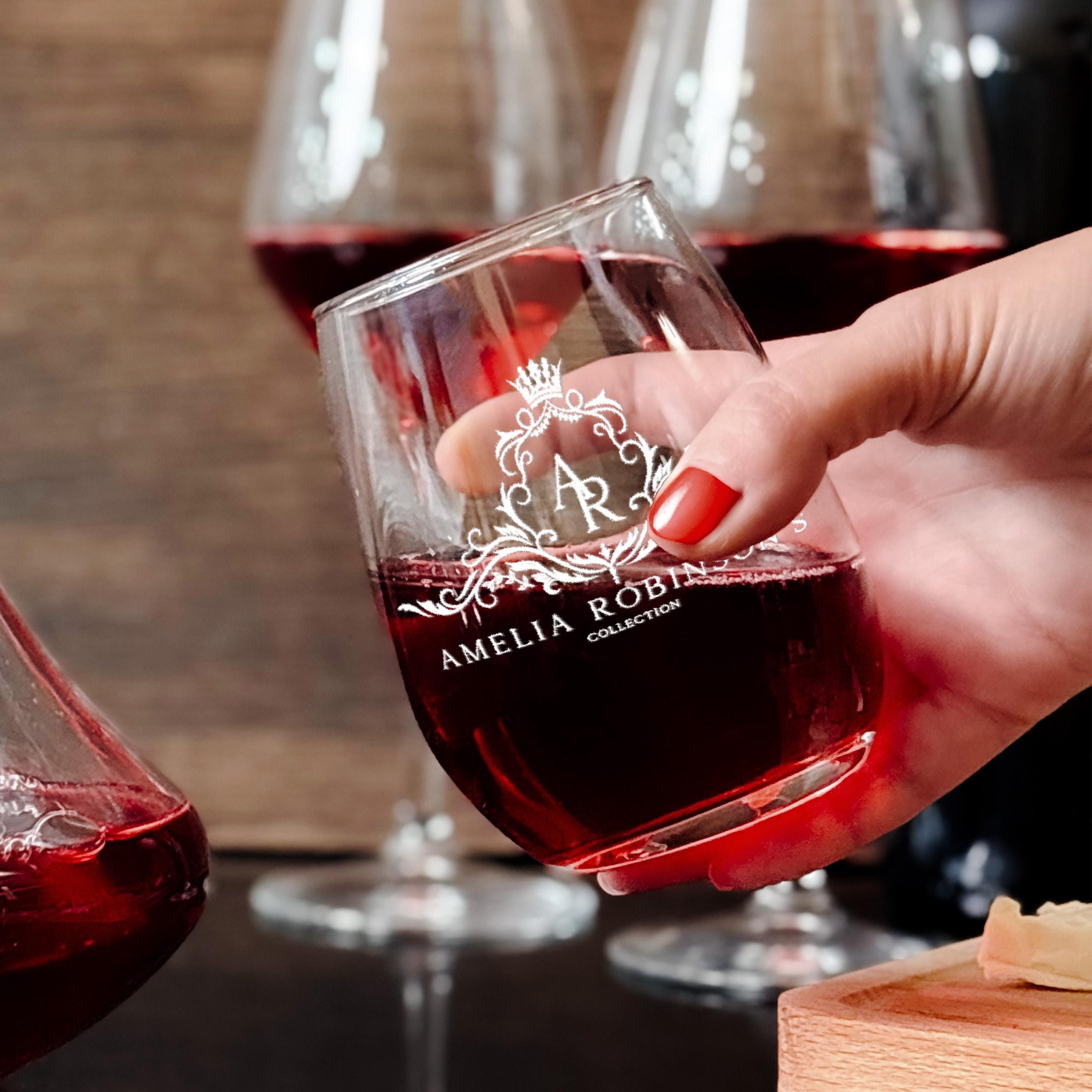 Mom Wine Glass Set Personalized Decanter Set Elegant Stemless Design Gift for Mom