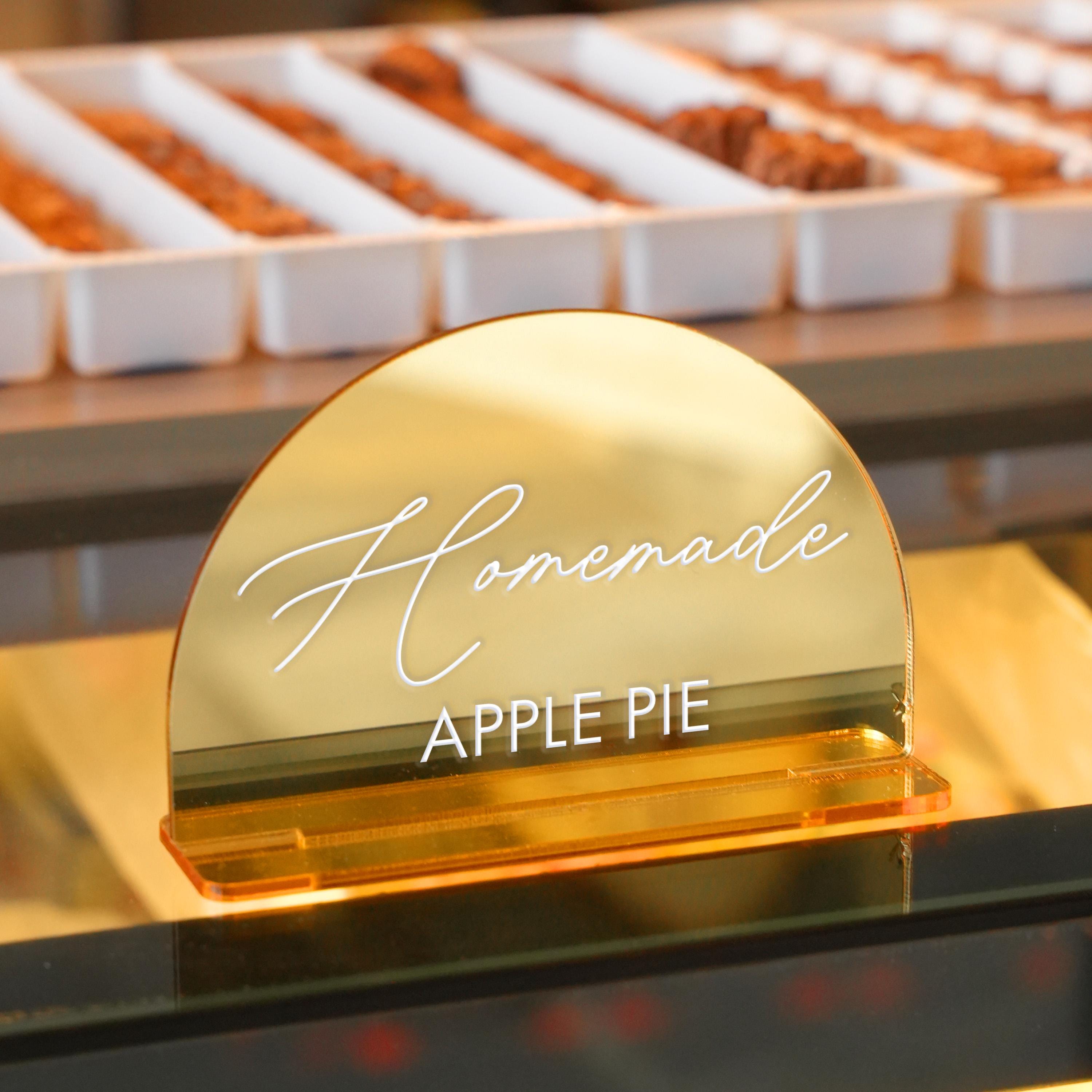a sign that says homemade apple pie on it