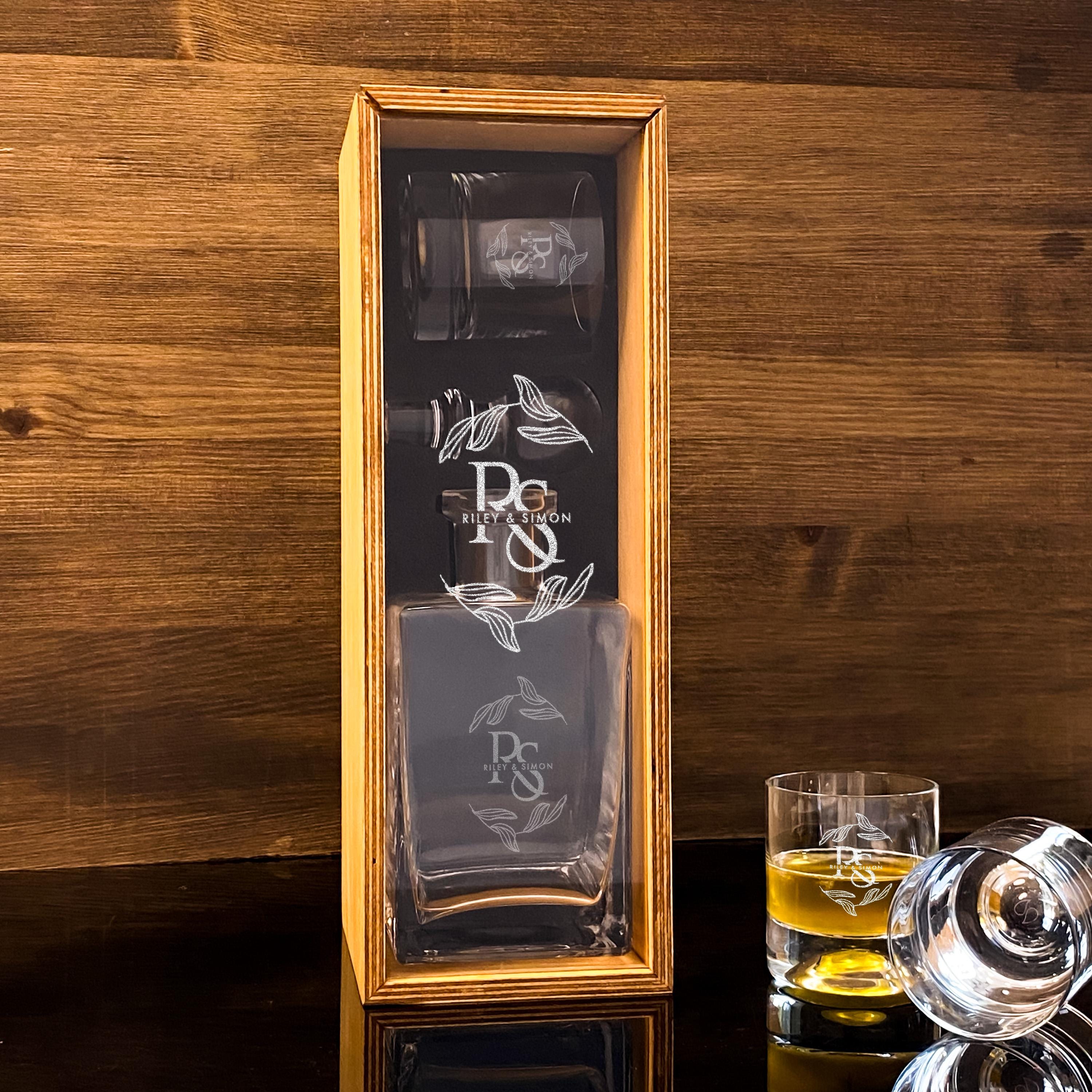 Wedding Whiskey Glasses Personalized Barware Wedding Decanter Set with Wood Gift Box